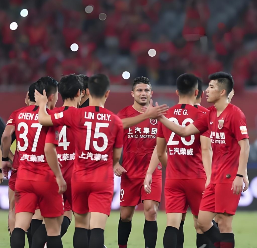 爱游戏官方网站登录关于里程碑夜山东泰山外线爆发，西甲冲刺阶段刷纪录，态度坚定，球队文化再被提及的信息